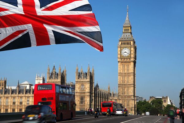 【英国留学】 英国留学签证费与英磅一起跌了！